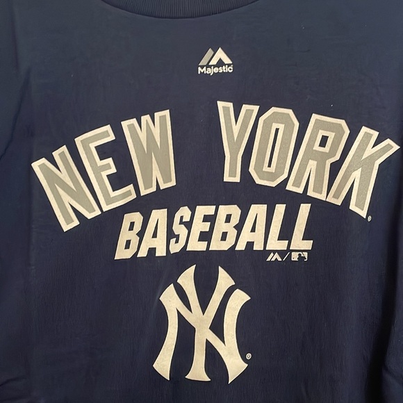 New York Yankees unisex t-shirt. NWT. Size xxl. Unisex - Picture 1 of 6